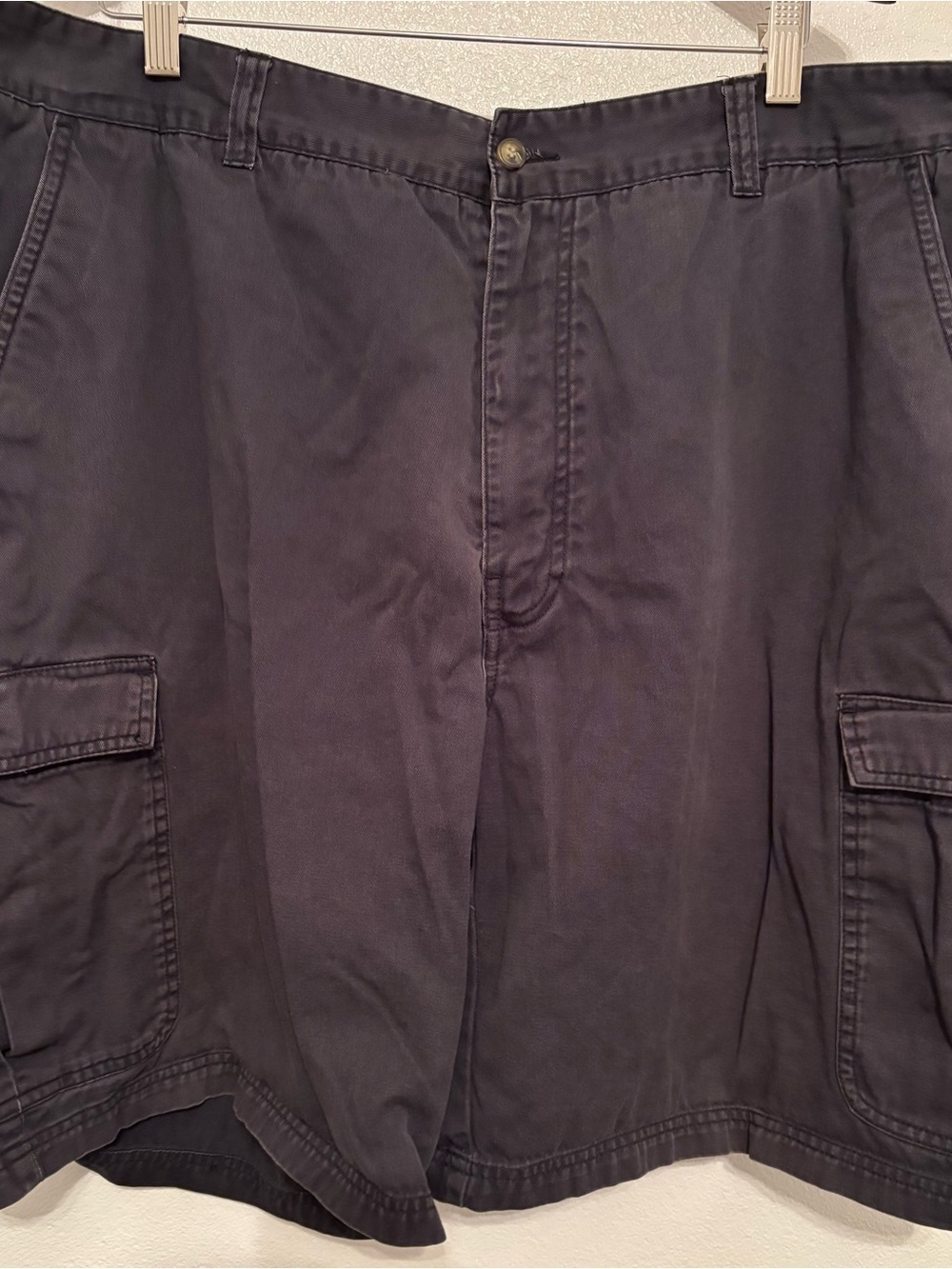 St. John’s bay cargo shorts 42